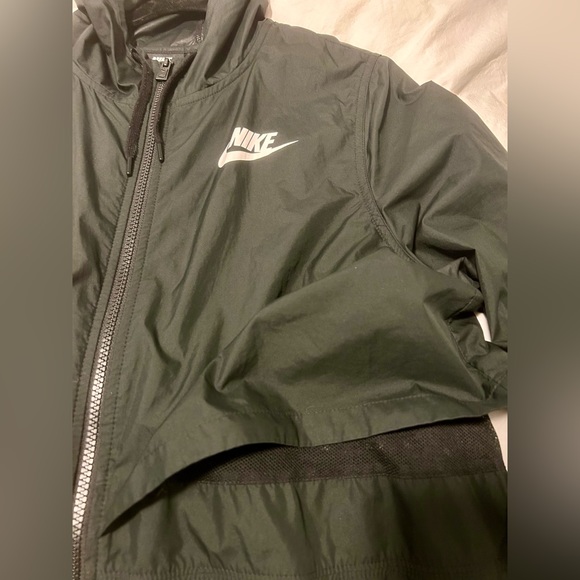Nike Sportswear Woven Jacket - Picture 7 of 8